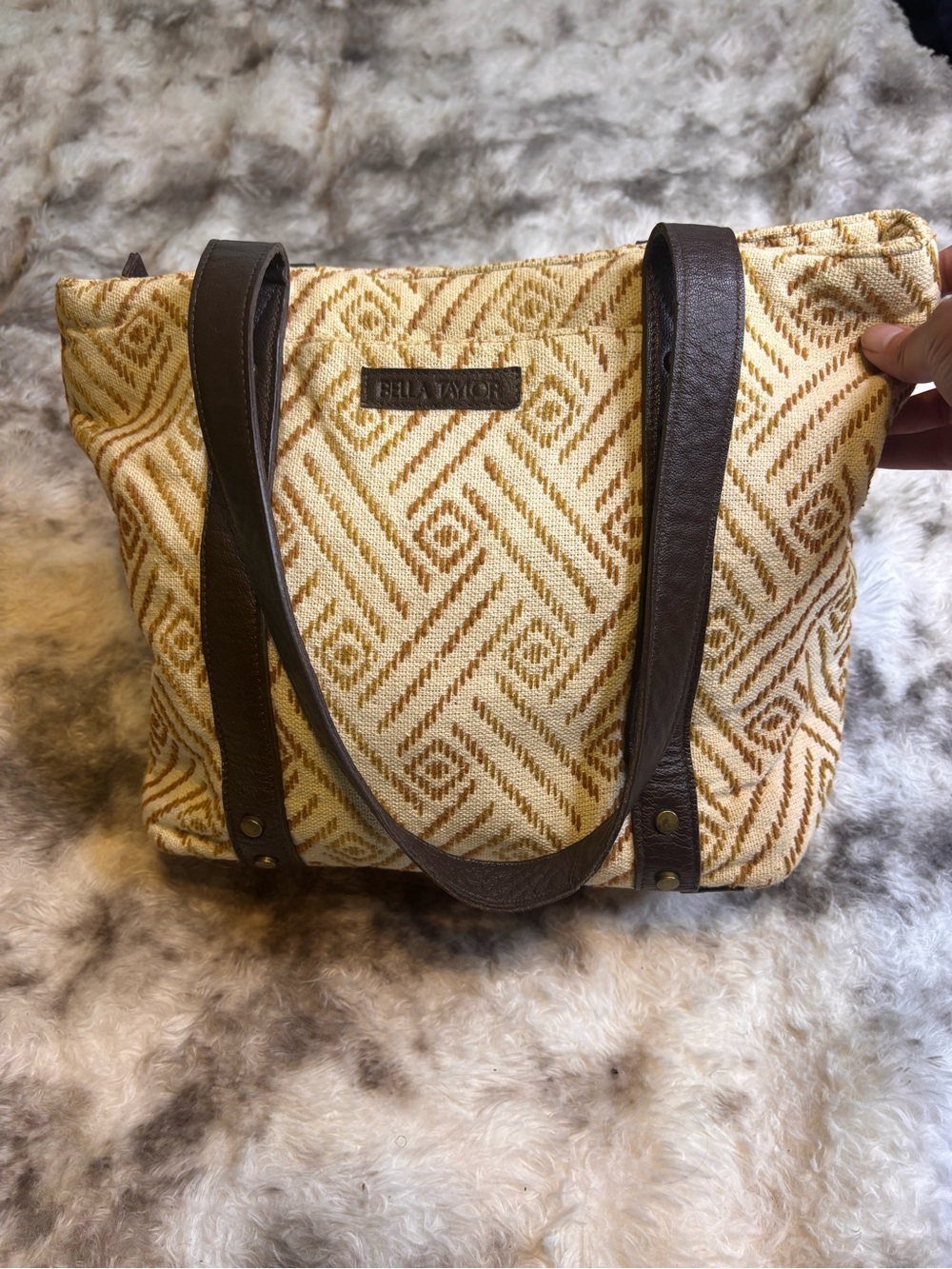 Y2K Bella Taylor Cream & Brown Geo Woven Tote with Faux Leather Straps